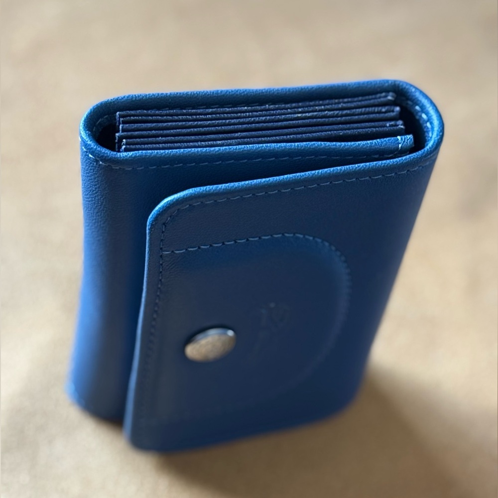Lonchamp Blue Leather card Holder Wallet for women - Picture 7 of 7